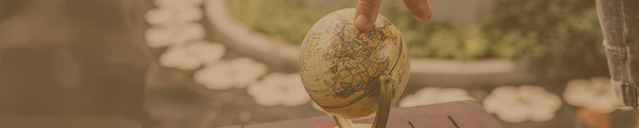 ÁREA E VOLUME DA ESFERA