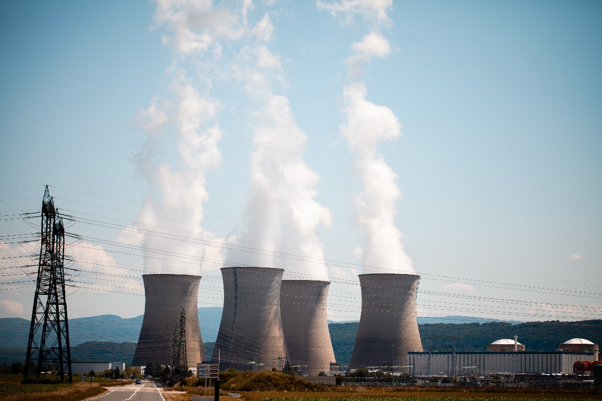 Usina nuclear du Bugey - França.